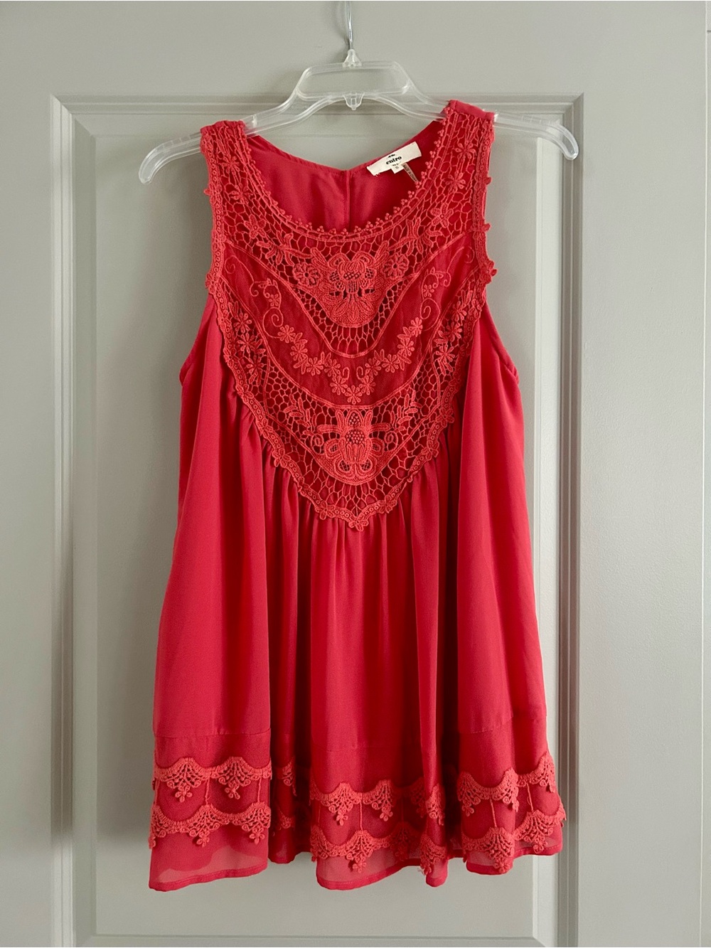 entro sleeveless top